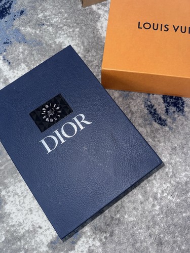 Dior b22 eu43 uk9 - b22, mint