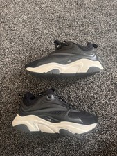Dior B22 Size 8.5 Black and