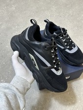 Dior B22 Triple Black Size UK9