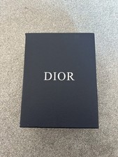 Dior B22